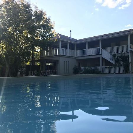 Moulis-en-Médoc Domaine De Giron Bed & Breakfast エクステリア 写真