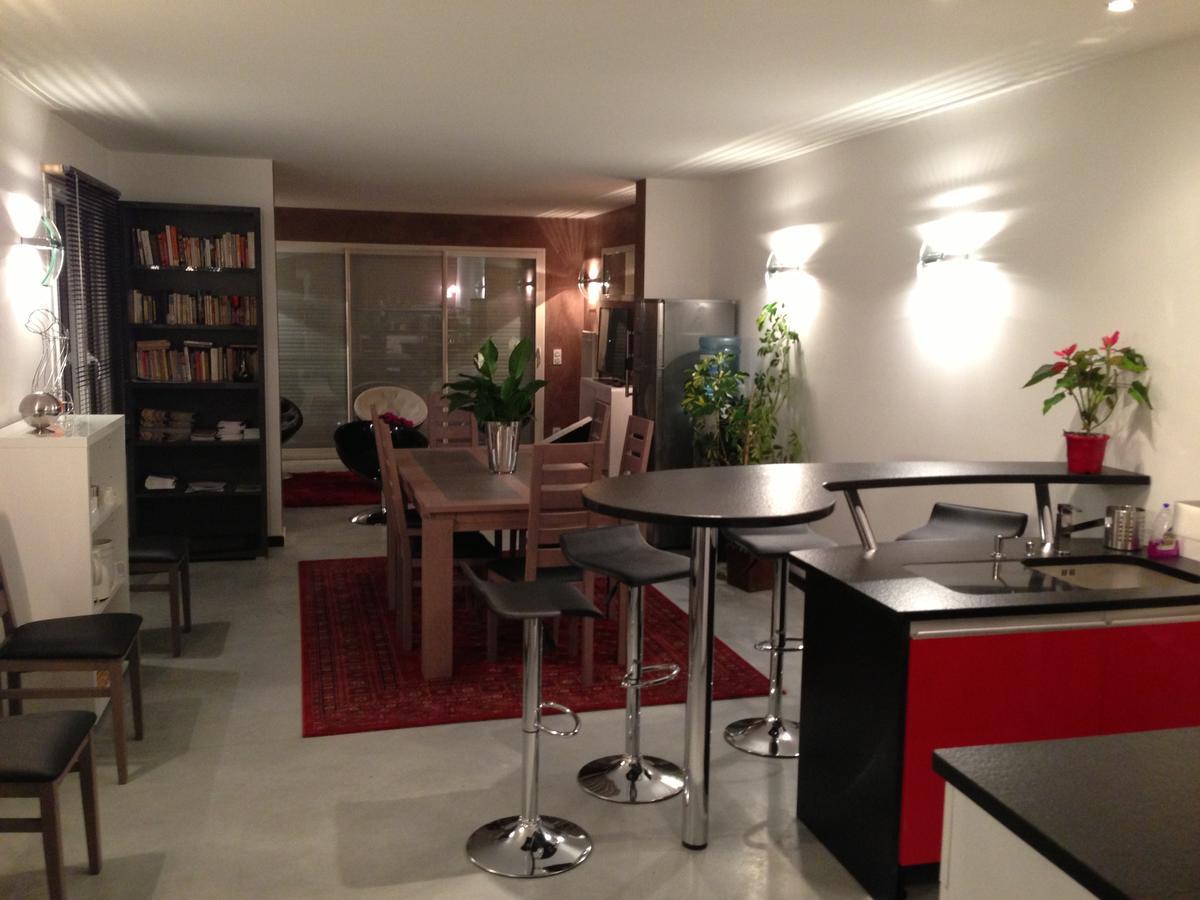 Moulis-en-Médoc Domaine De Giron Bed & Breakfast エクステリア 写真