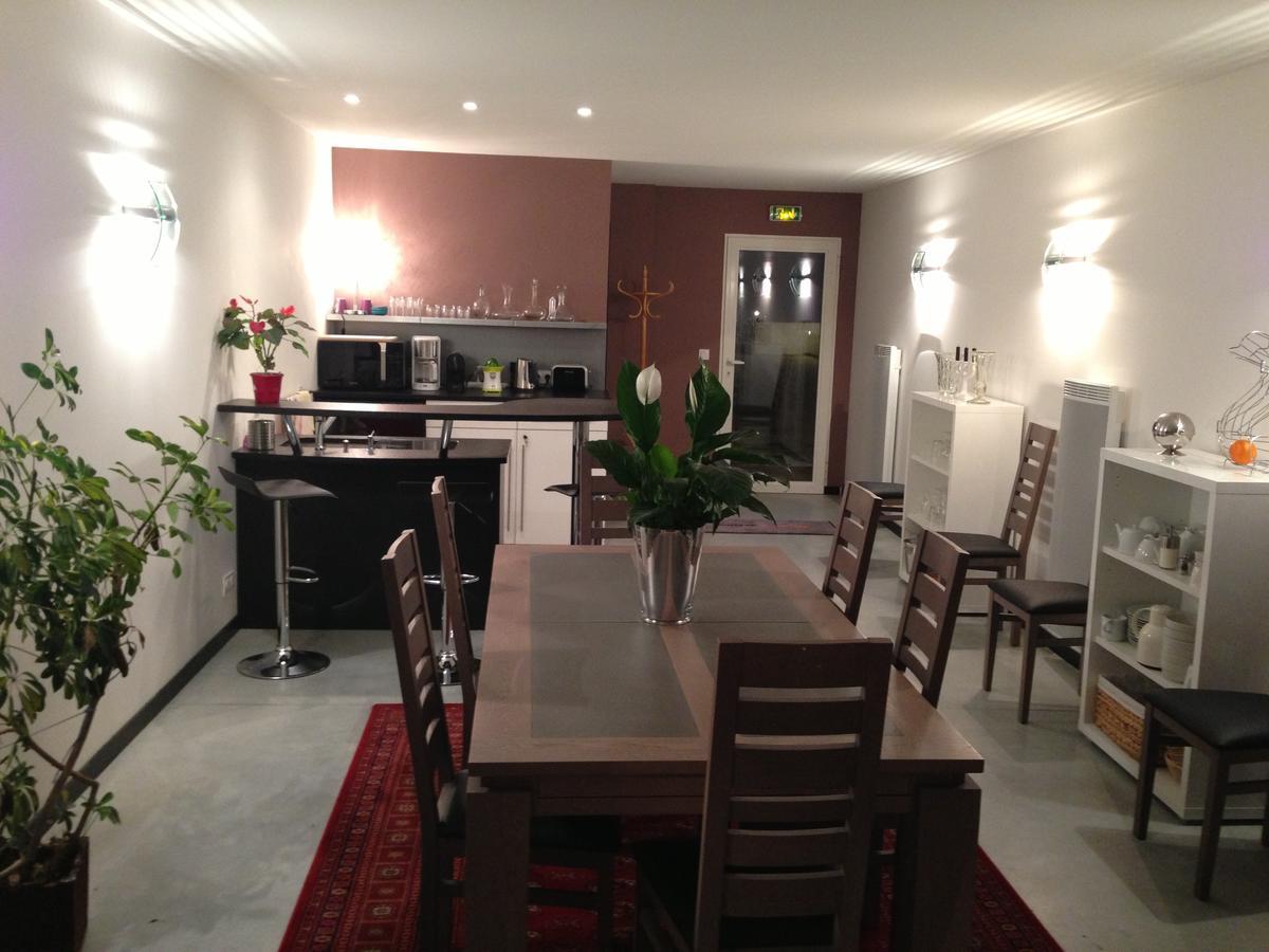 Moulis-en-Médoc Domaine De Giron Bed & Breakfast エクステリア 写真