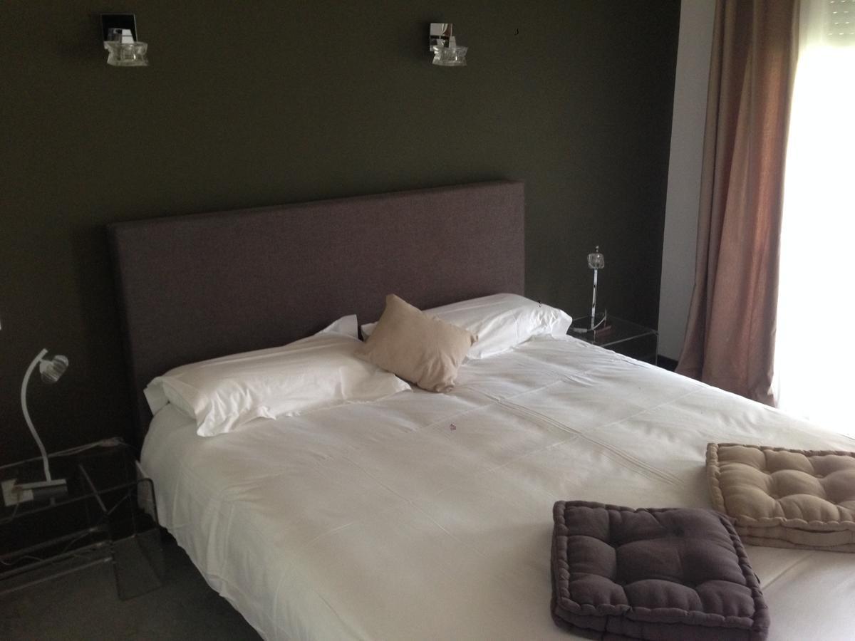 Moulis-en-Médoc Domaine De Giron Bed & Breakfast エクステリア 写真