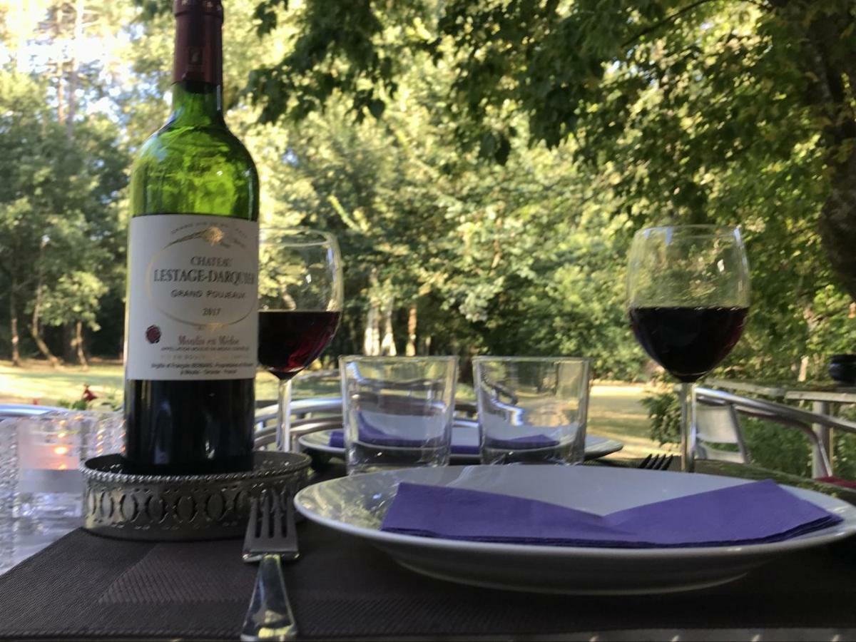 Moulis-en-Médoc Domaine De Giron Bed & Breakfast エクステリア 写真
